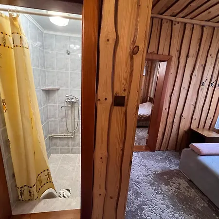 Hotell U Yaroslava *