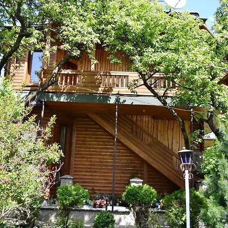 U Yaroslava Hotell