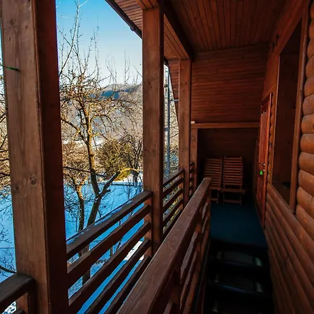 U Yaroslava Otel